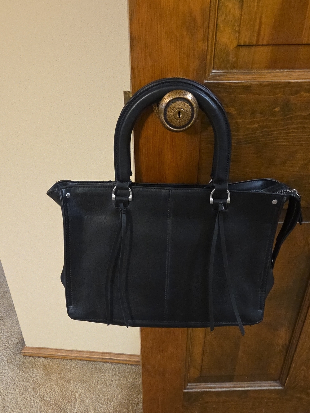 Universal Thread Handbag